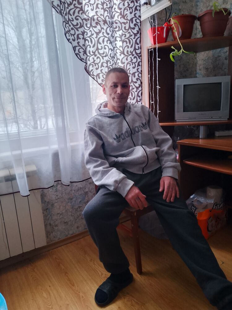  49638267  , 46 ,    