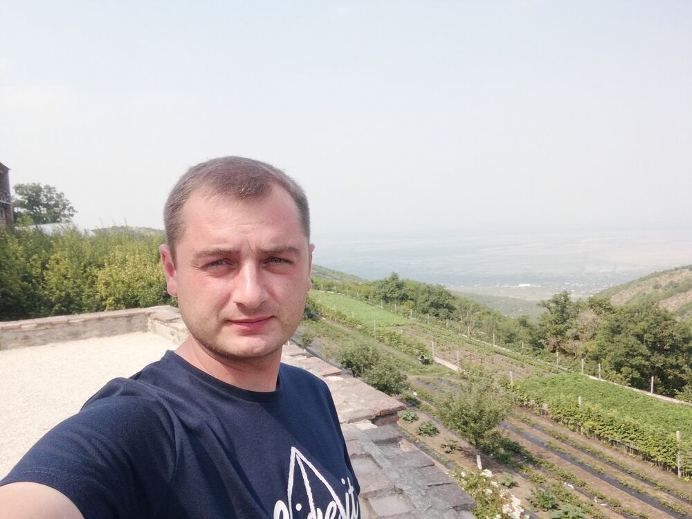  ,   Giorgi, 37 ,   ,   , c 