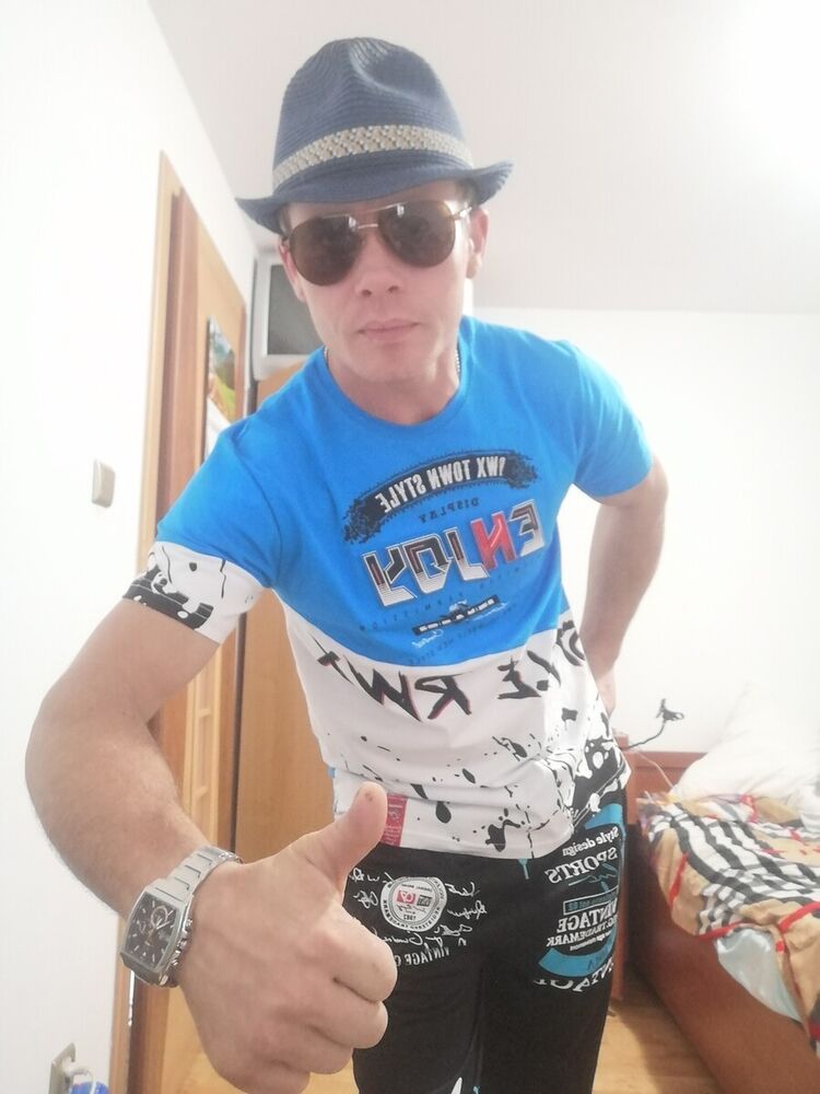  ,   Aleksandr, 42 ,   ,   , c 