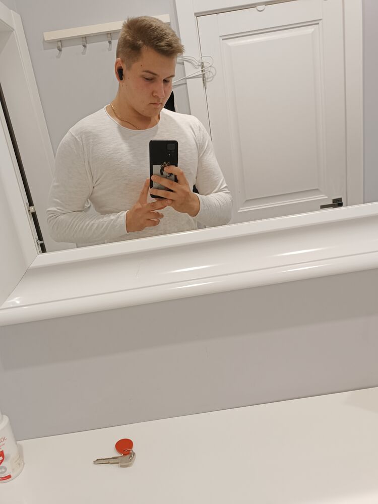  31502797  , 23 ,    