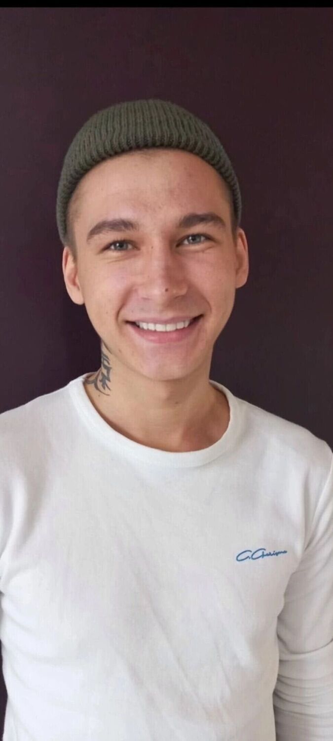 ���� 42294637 ����� ���������, 22 ����, ���� ���������� � �����