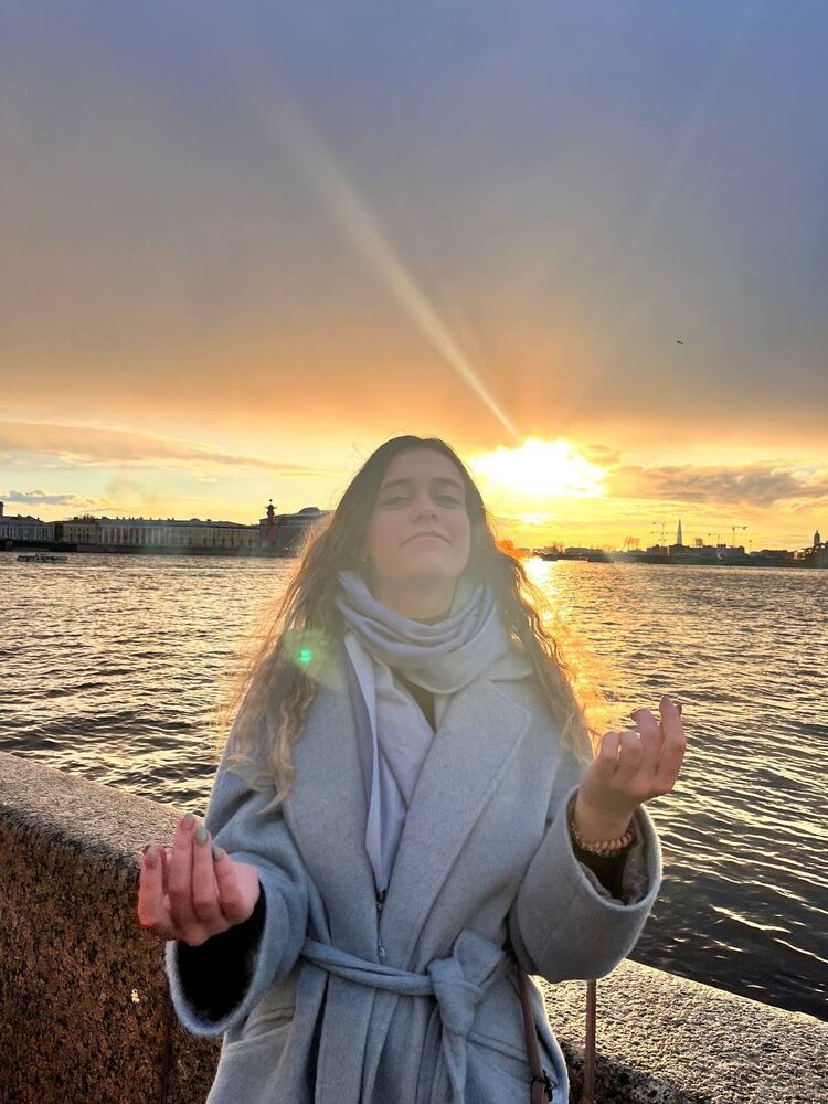 ���������� ������, ���� ������� Helen, 22 ����, ������������ ��� c�������� ���������