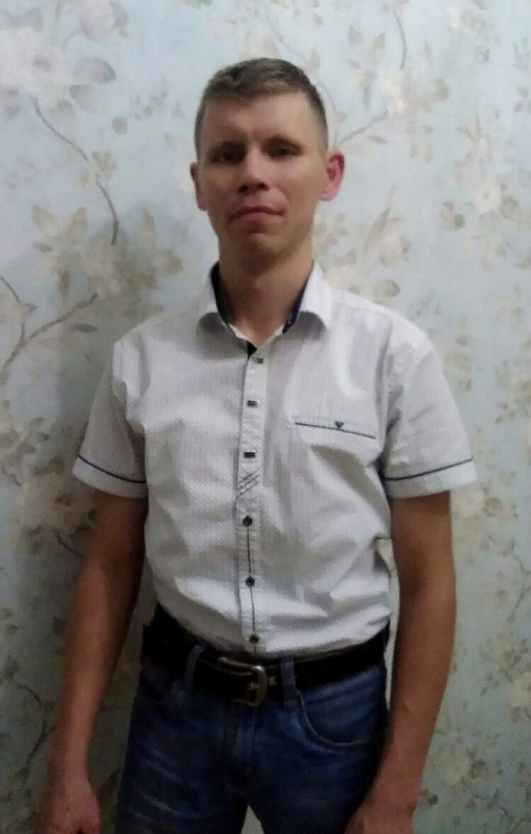  ,   Aliaksei, 44 ,   ,   , c 