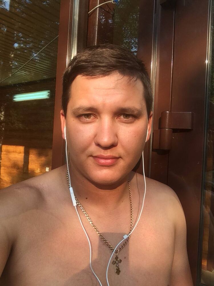  29757497  Kirill, 31 ,    -