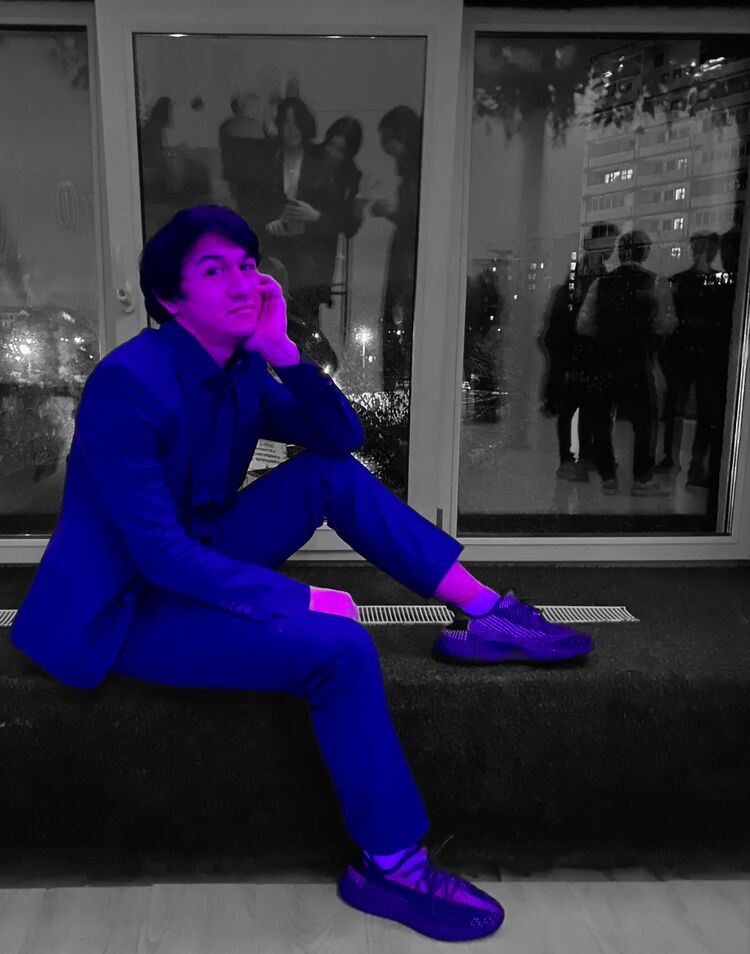  43836497  , 25 ,    -