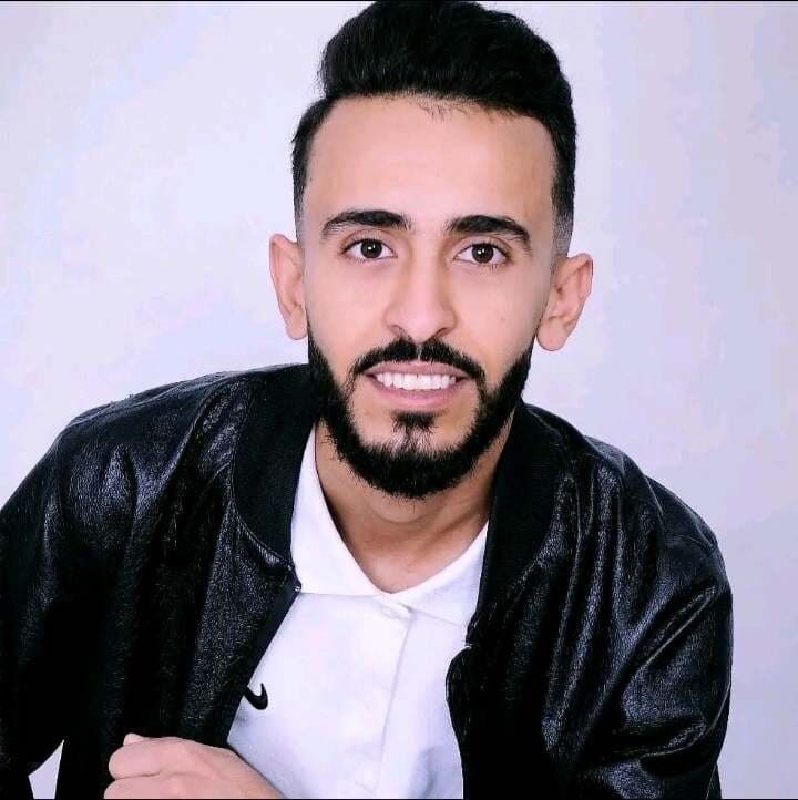  53382157  Hama, 28 ,    