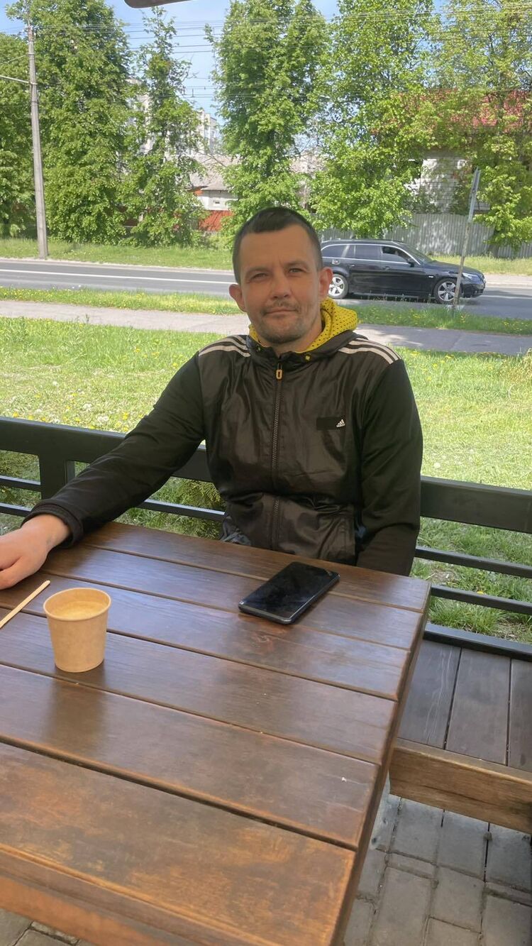  ,   Igor, 36 ,   ,   