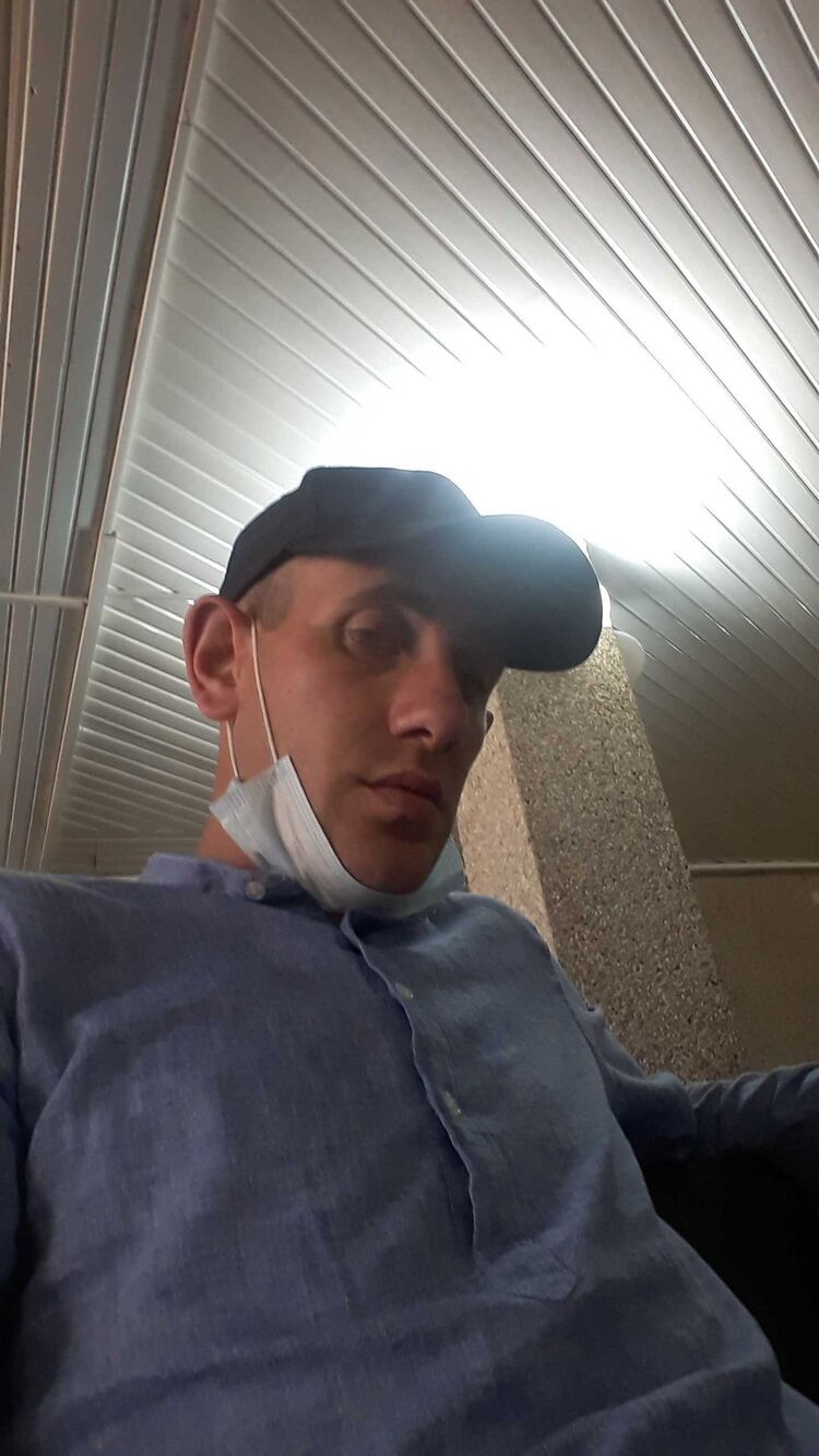  23017407  , 37 ,    -