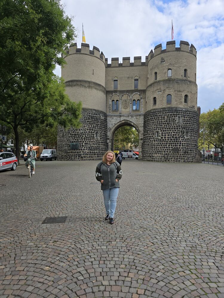  Koeln,   , 38 ,   ,   