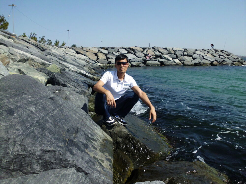  ,   Ruslan, 38 ,   ,   , c , 