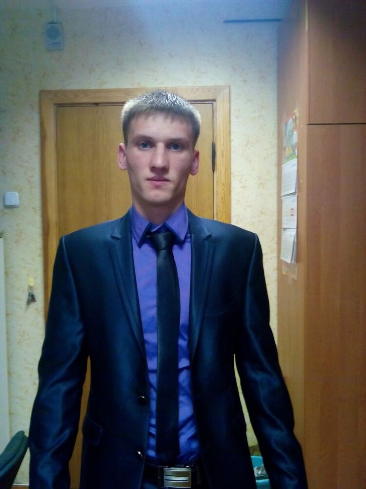  4638967  IGOR, 34 ,    