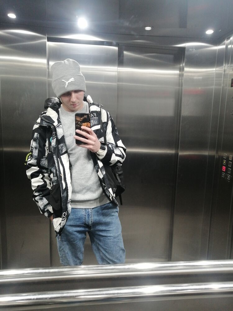  ,   Vlad, 24 ,   ,   