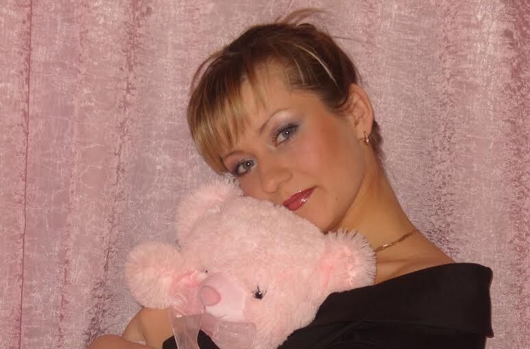  Brans,   Katya, 44 ,   ,   , c 