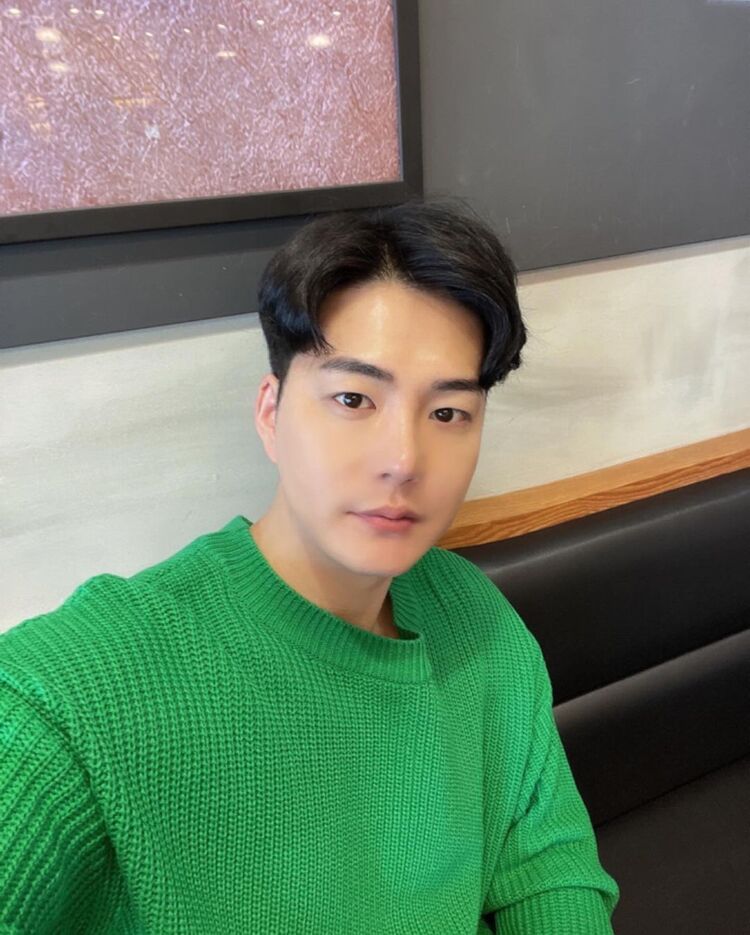 Palais-Bourbon,   Soo dong, 38 ,   ,   