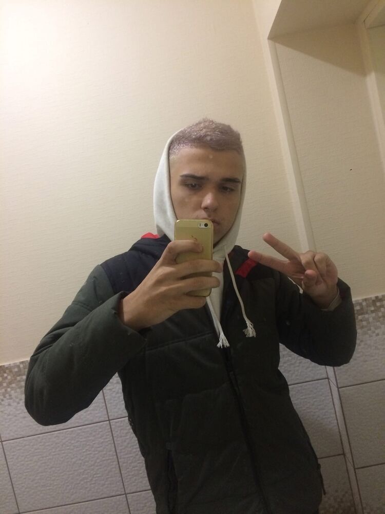  24095687  , 22 ,    