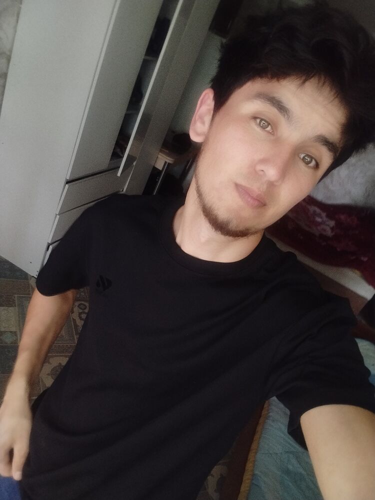 52717977  , 23 ,    