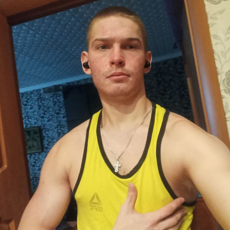  ,   Artem, 24 ,   ,   