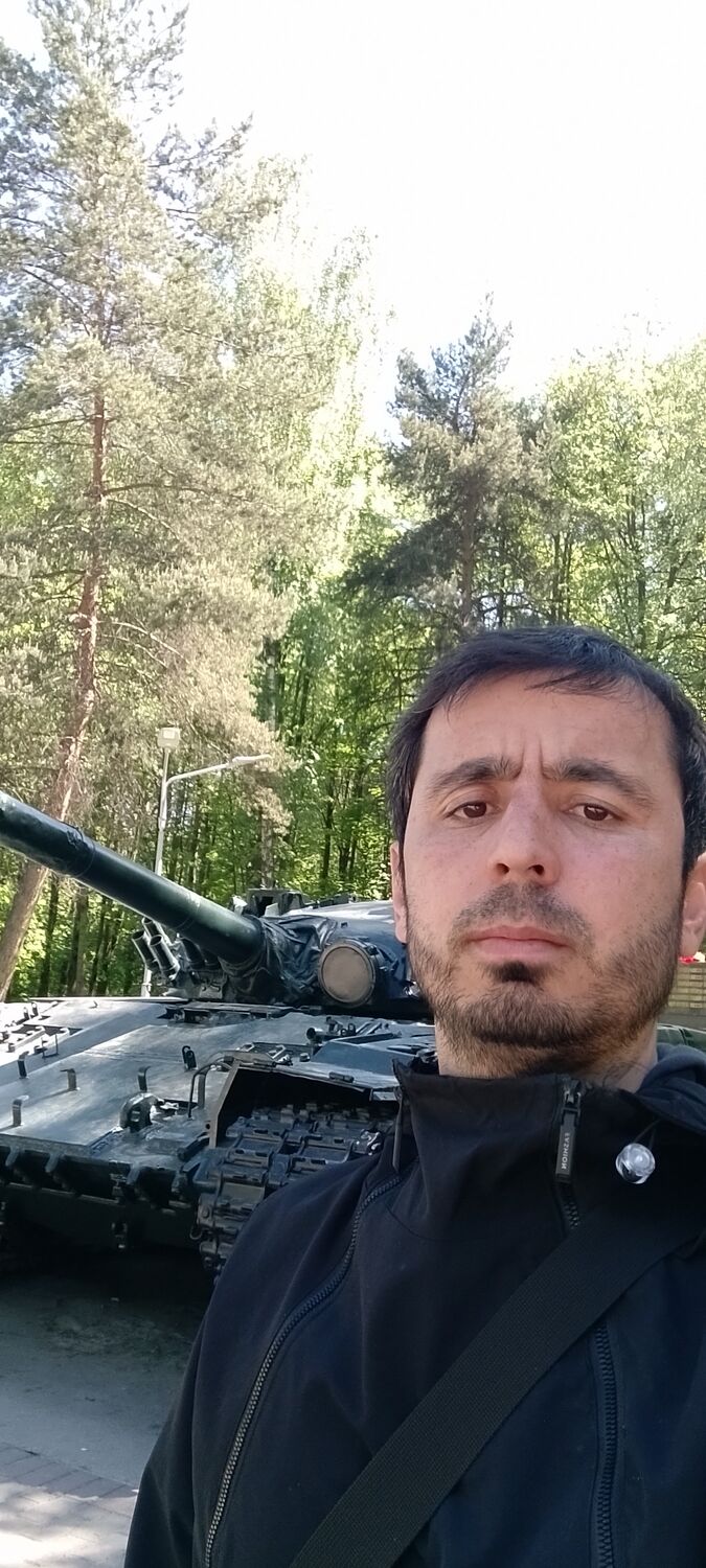  43287707  , 32 ,    