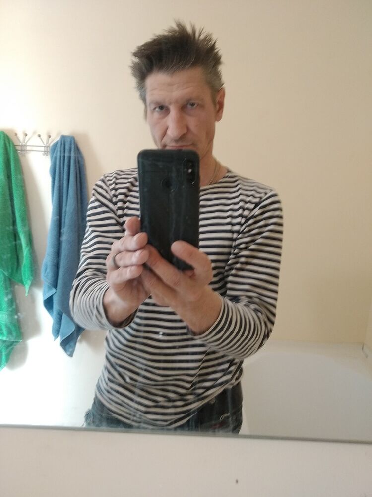  19882837  , 49 ,    