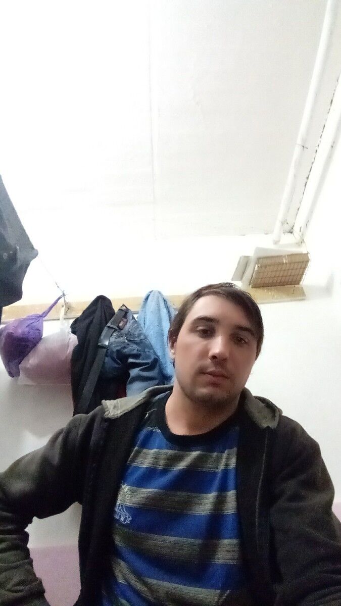  11610607  ndrei, 34 ,    