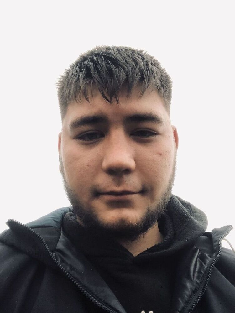  46527317  , 20 ,    