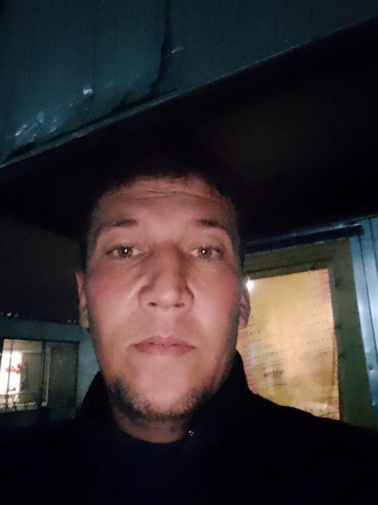  44476417  , 39 ,    