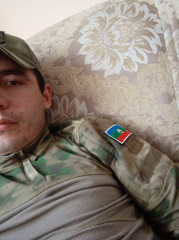  38603467  Ruslan, 29 ,    