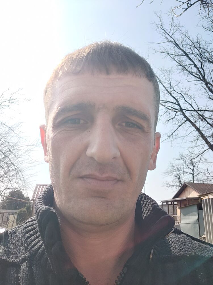  42524117  , 37 ,    