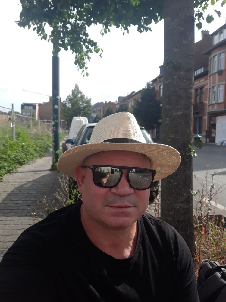  ,   Dima, 52 ,     , c 