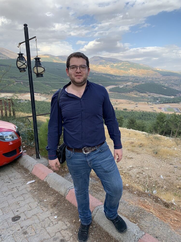  ,   Tigran, 31 ,   