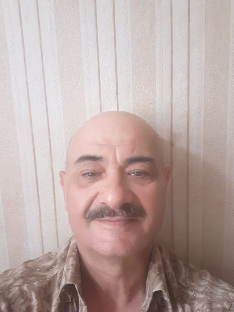  44451687  , 61 ,    