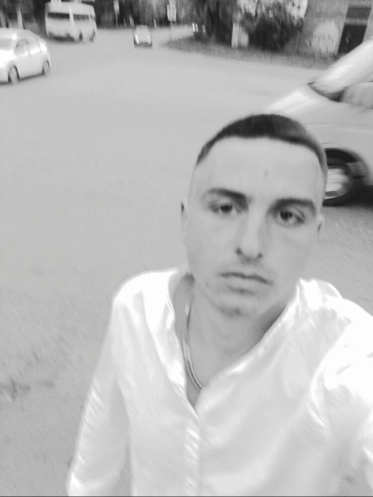  43779787  , 28 ,    