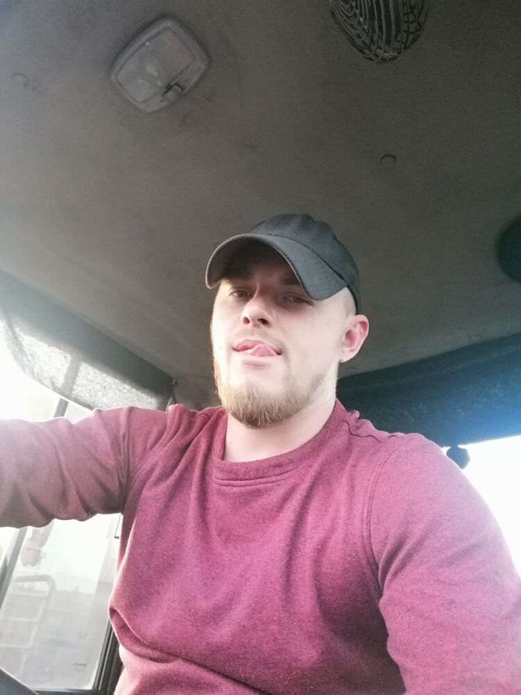  ,   Evgeny, 29 ,   c , 