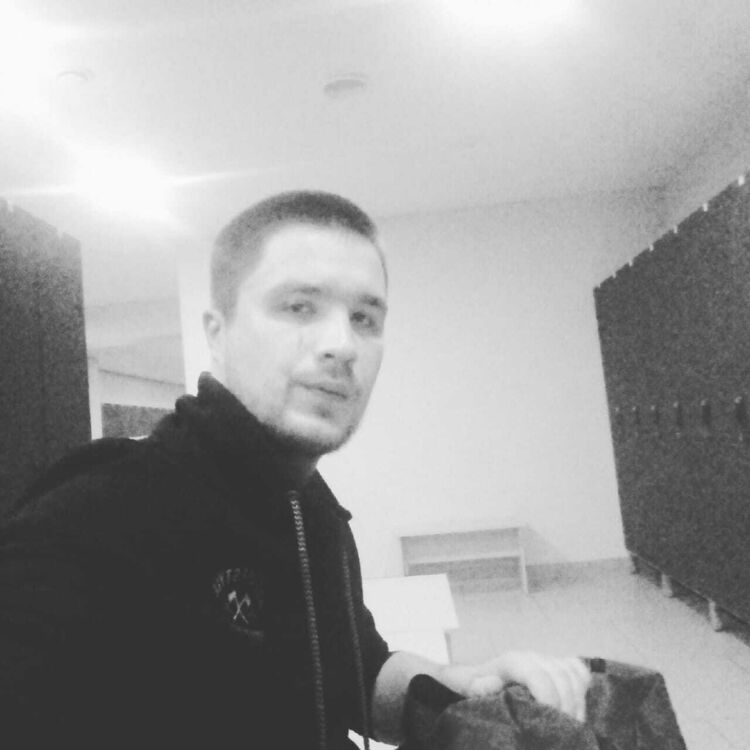  31842767  , 34 ,    