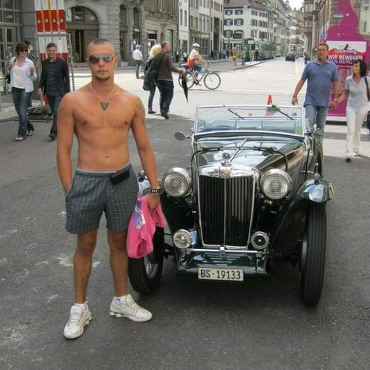  ,   Mareks, 34 ,   ,   , c 