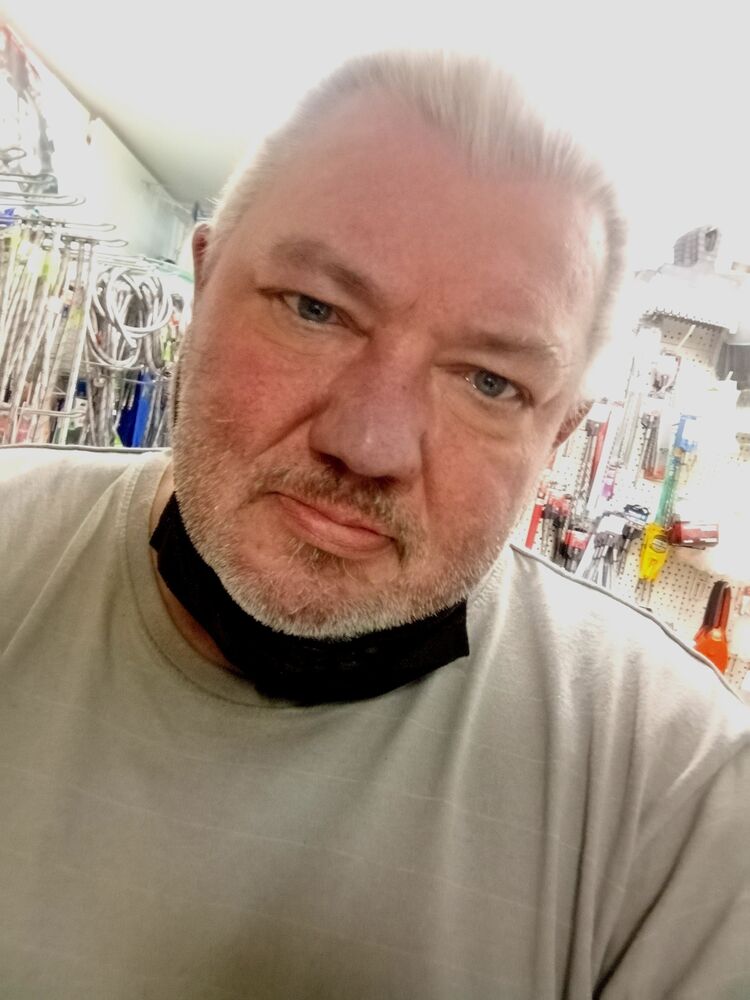  39627867  , 60 ,    -