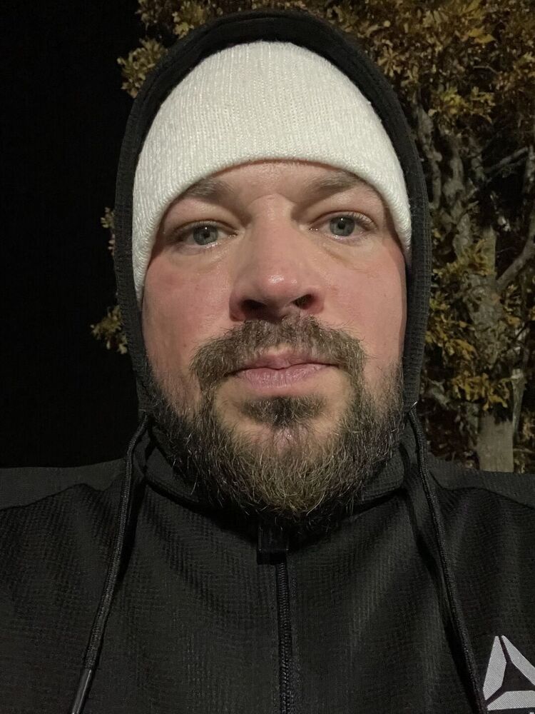  39253077  , 40 ,    -