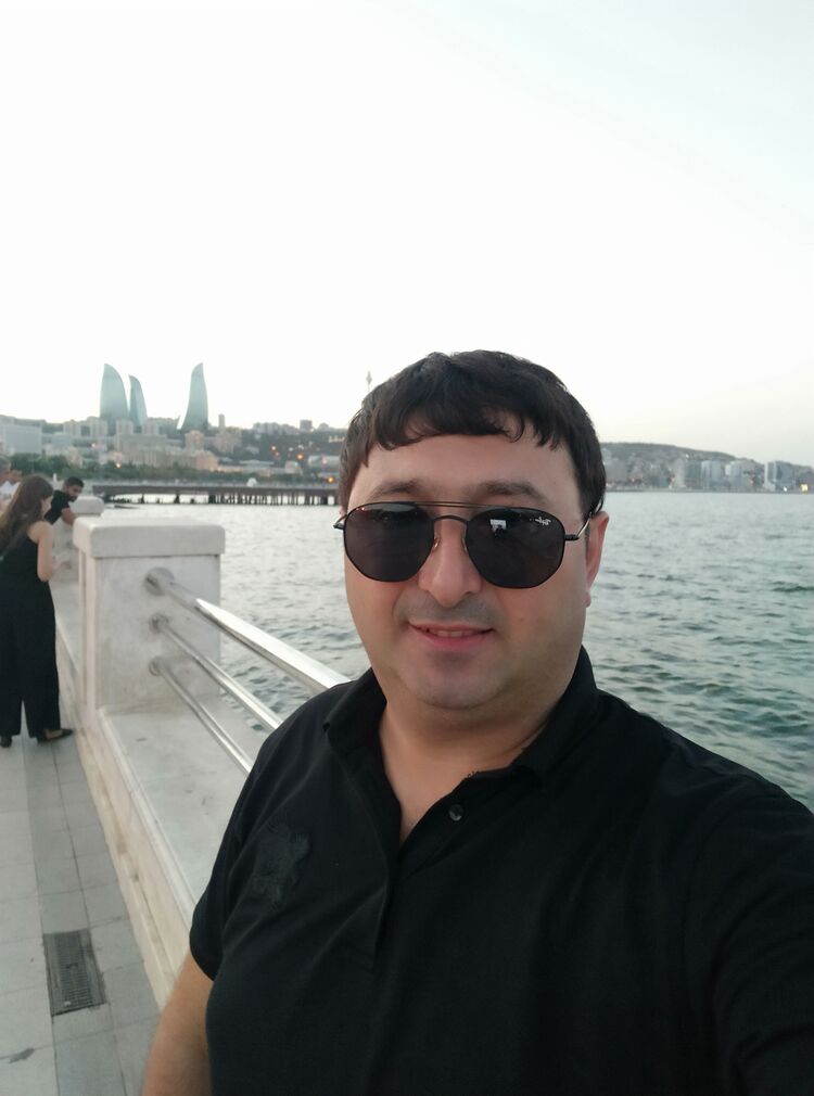  ,   Sadi, 42 ,   ,   