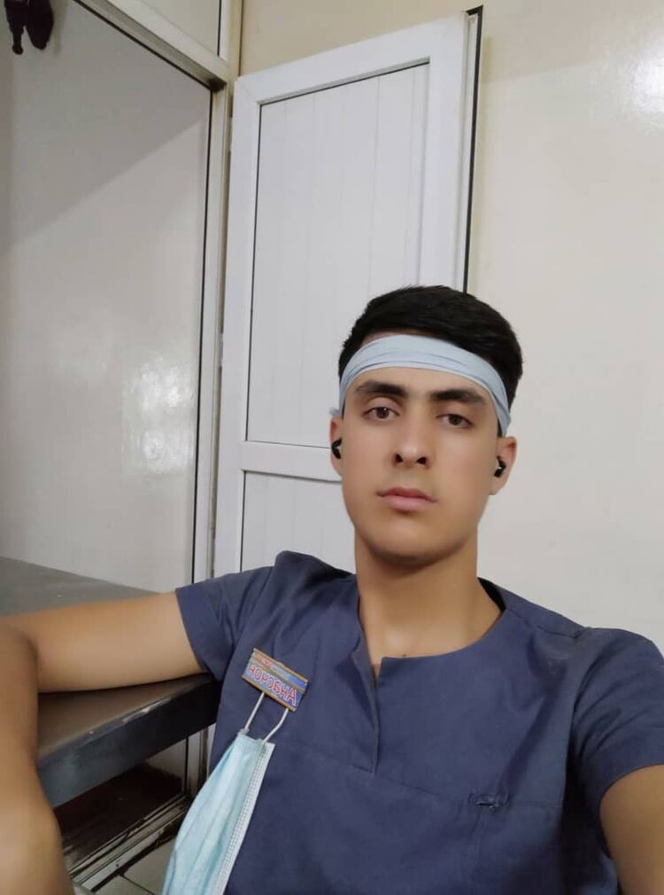  23511757  , 27 ,    