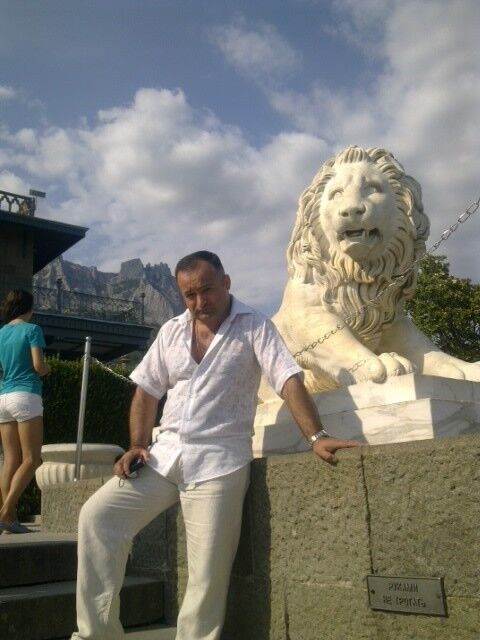 9136487  Sergei, 51 ,    