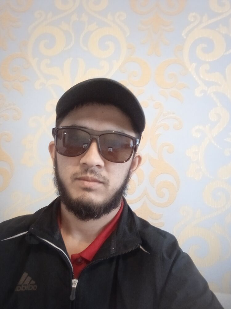  36915397  Ruslan, 23 ,    