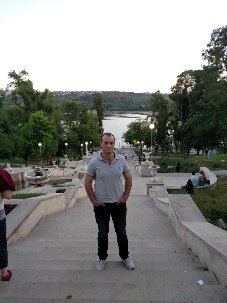  ,   Giorgi, 33 ,   ,   , c 