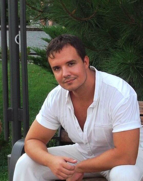  53054767  Maksim, 40 ,    --