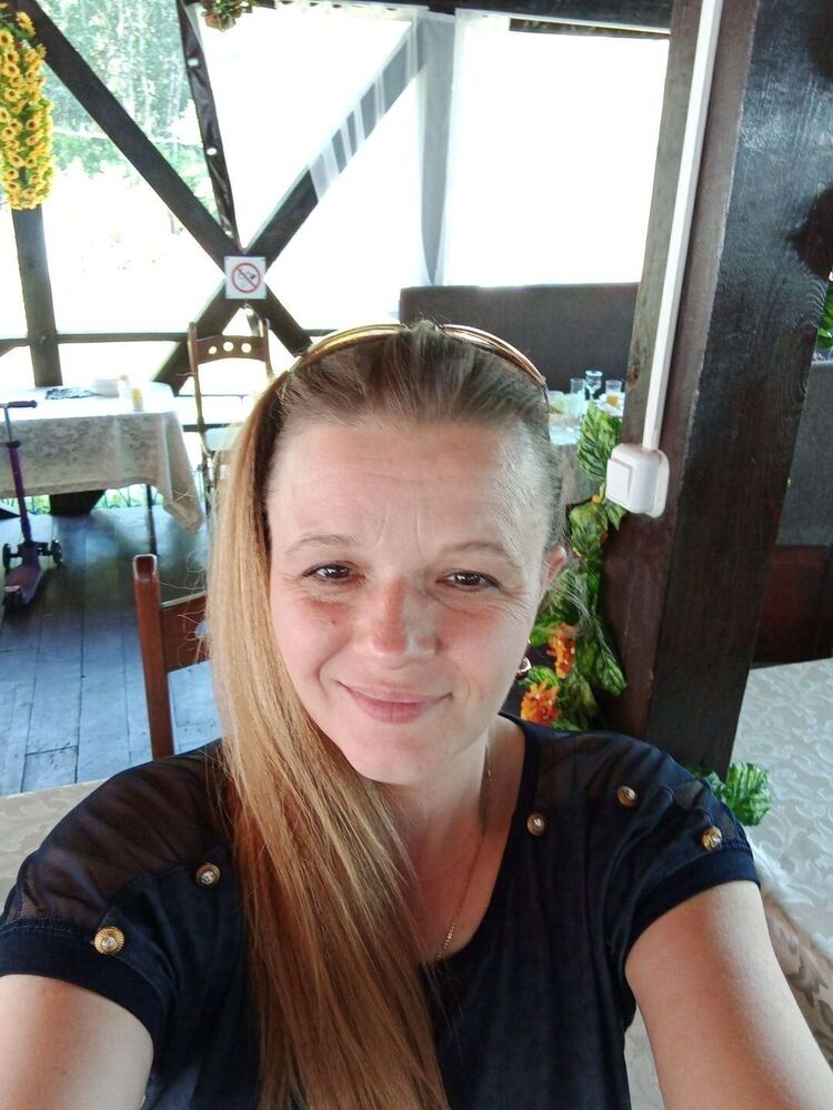  32044617  , 42 ,    
