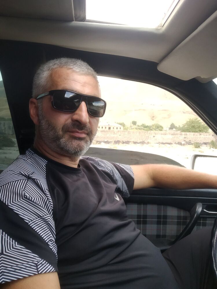  33015997  ARMEN, 49 ,    -