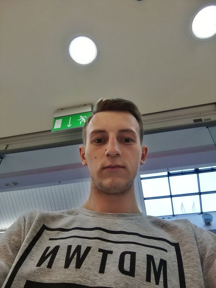  9453007  , 33 ,    