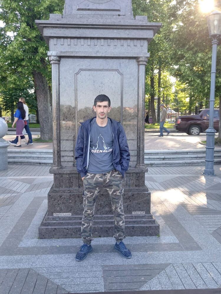  33879847  Nver, 40 ,    