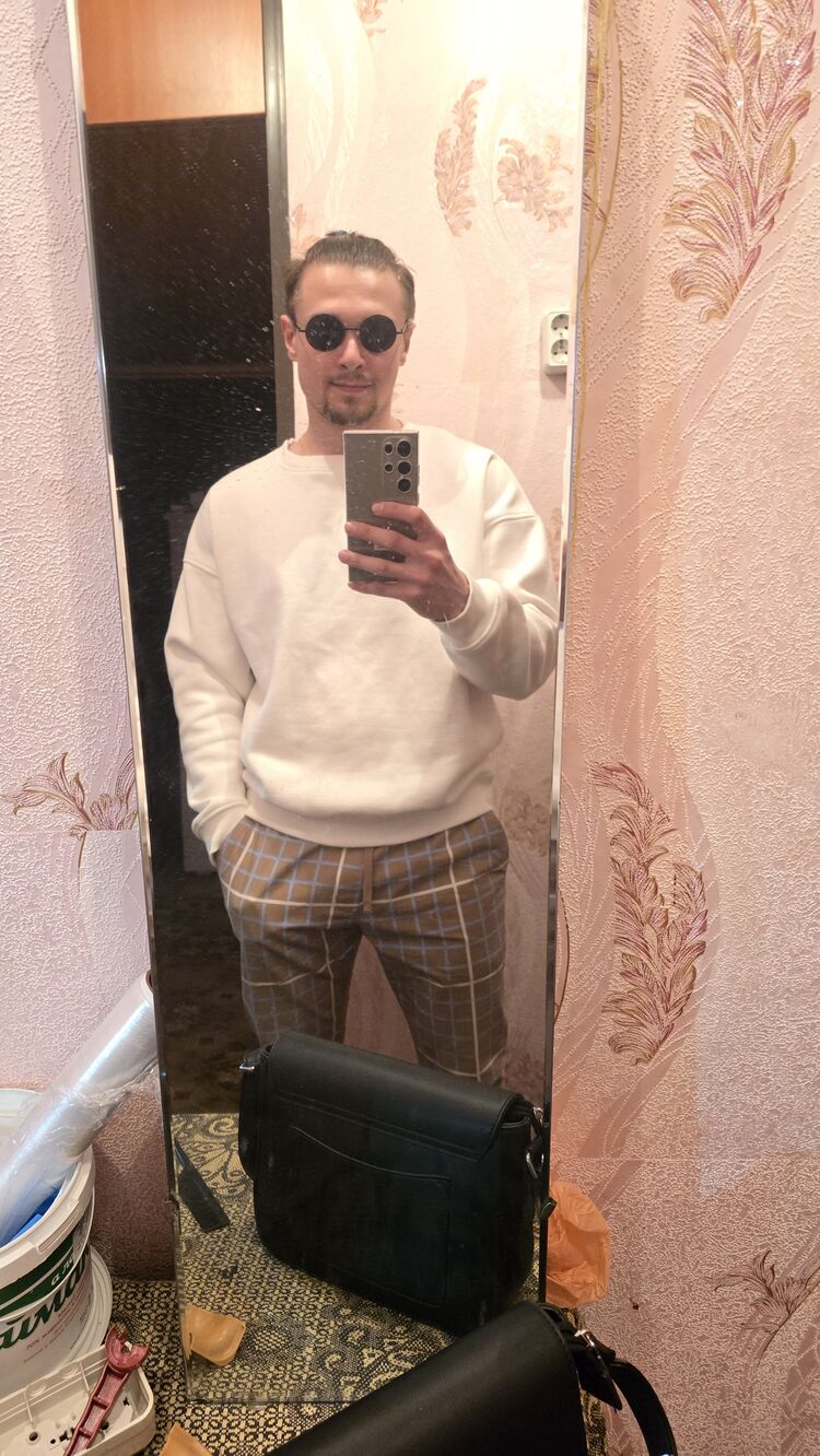  52518007  , 29 ,    -