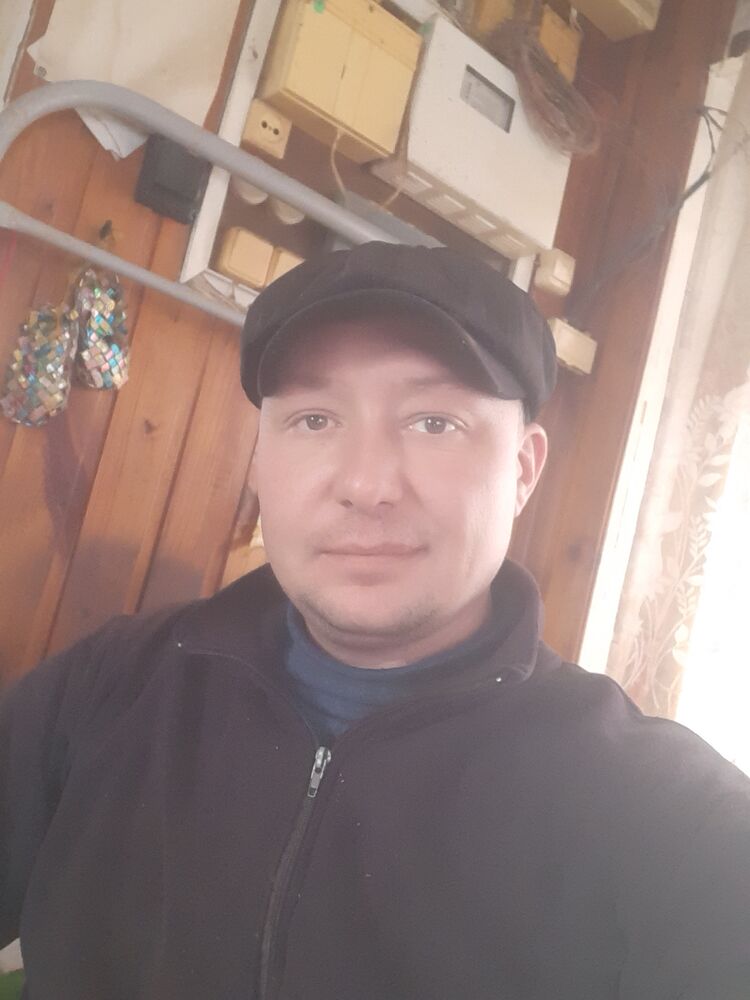  48775757  , 34 ,    