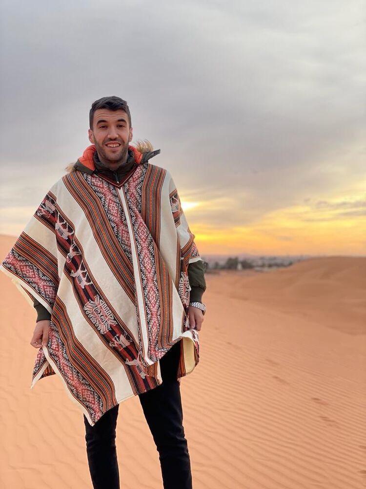 ���������� ����, ���� ������� Yacine, 30 ���, ������������ ��� ������, ����� � ���������